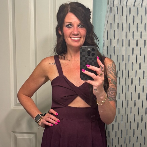 Meet your Posher, Jackie - Picture 1 of 1